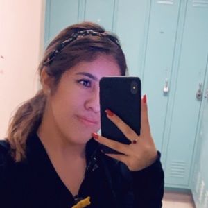 Meet your Posher, Sara